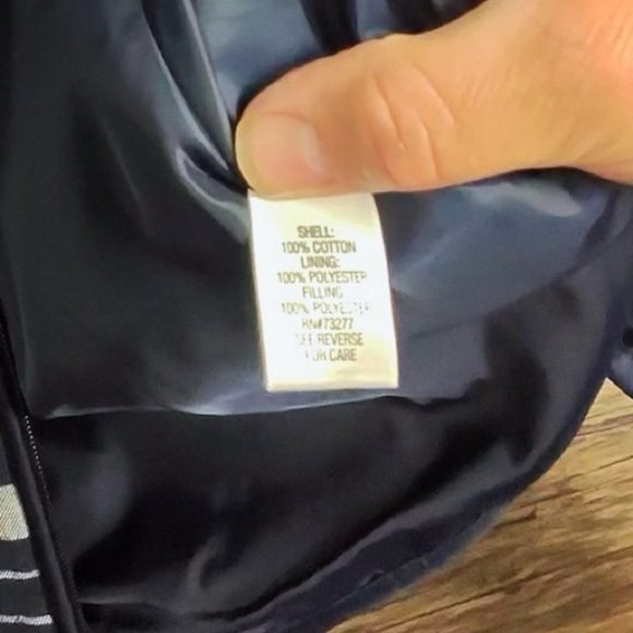 Croft & Barrow Blue and White Flannel Mandarin Collar Vest - Picture 6 of 6